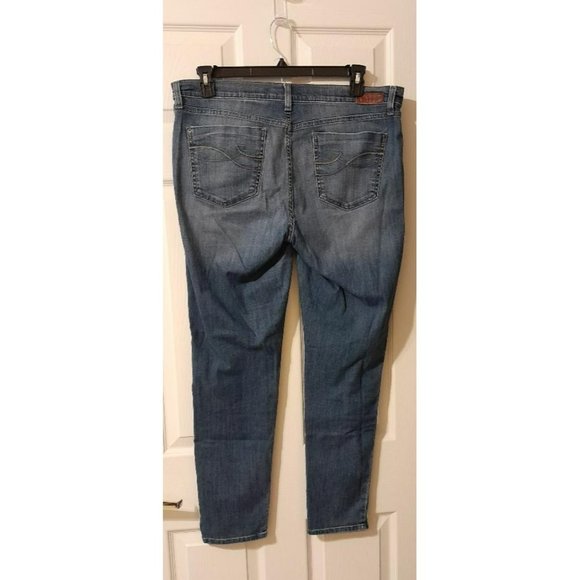 DKNY SOHO Boyfriend Jeans Size 14 - Picture 2 of 5